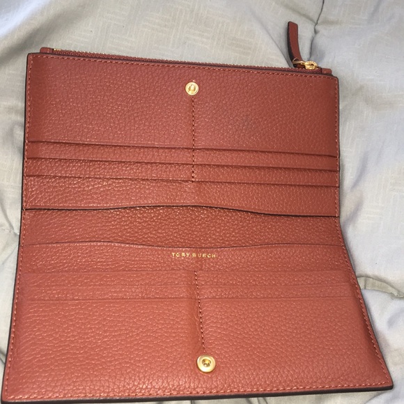 Tory Burch Handbags - Tory Burch wallet